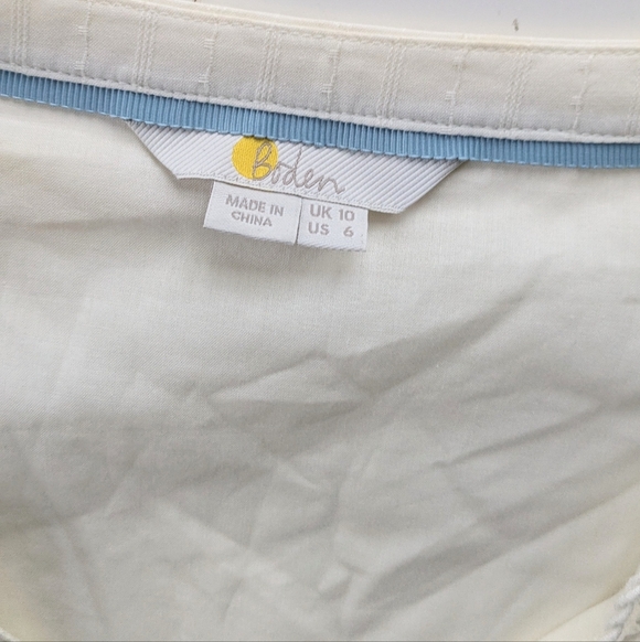 BODEN Willa Embroidered Peasant Top Scallops Tassel Ties Blouse Beach Size 6 Exc - Picture 3 of 4